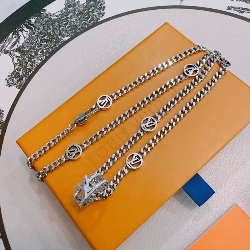LV Necklace 12yxx224